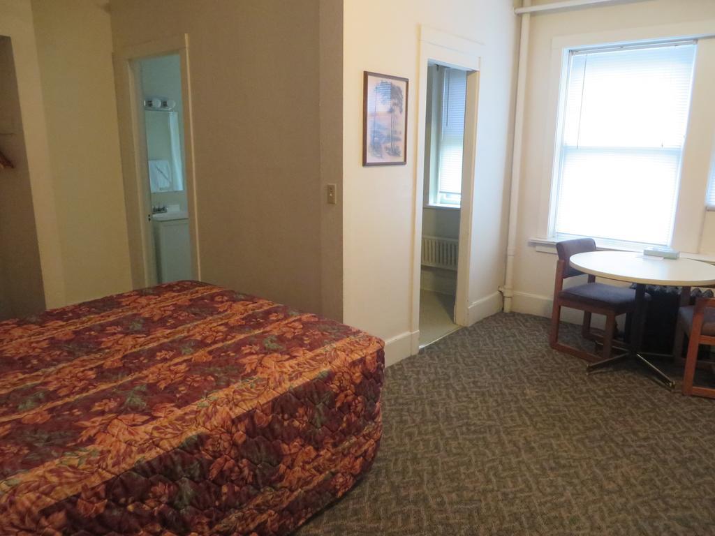 Travelers Hotel Rochester Quarto foto